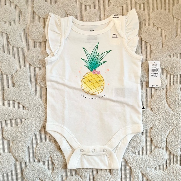 Baby Gap girl pineapple outfit NWT! - Picture 2 of 3